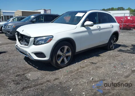 2019 Mercedes-Benz Glc 300 z USA, uszkodzony, nr VIN WDC0G4JB8KF594043